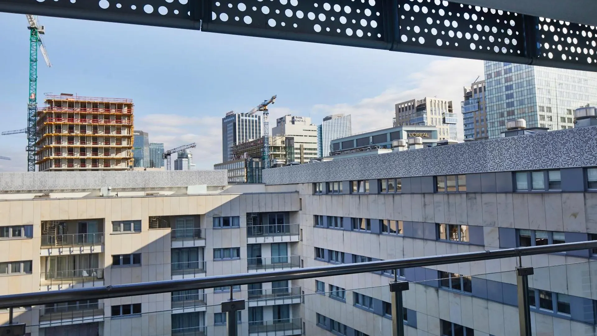 Wronia Business Apartments Warsaw